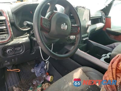Zdjęcie 8 z 12 samochodu: 2025 RAM 1500 REBEL VIN:1C6SRFLP0SN583872 - miniatura