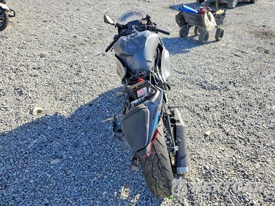 Czwarte zdjęcie samochodu z boku: 2026 KAWASAKI ZX636 K VIN:JKBZXJJ1XTA044494 - miniatura