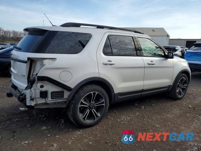Trzecie zdjęcie samochodu z tyłu: 2015 FORD EXPLORER SPORT VIN:1FM5K8GT1FGA24026 - miniatura