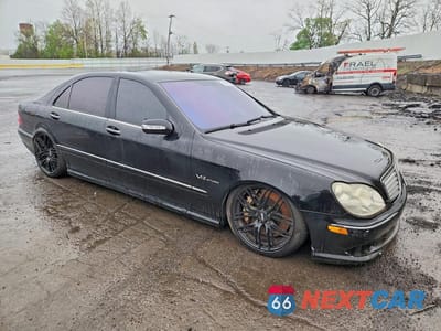 Czwarte zdjęcie samochodu z boku: 2006 MERCEDES-BENZ S 65 AMG VIN:WDBNG79J56A474484 - miniatura