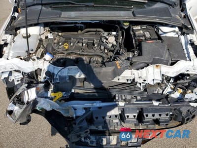 Zdjęcie 11 z 12 samochodu: 2016 FORD FOCUS SE VIN:1FADP3F21GL388989 - miniatura