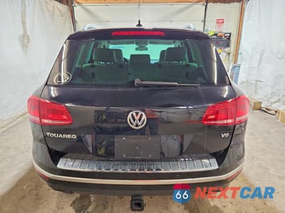 Zdjęcie 6 z 14 samochodu: 2016 VOLKSWAGEN TOUAREG SPORT VIN:WVGEF9BPXGD002419 - miniatura