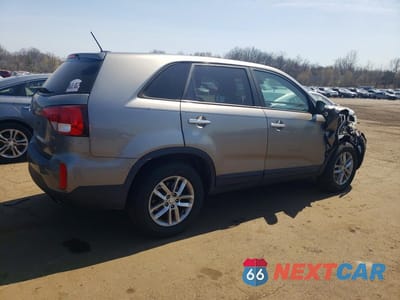 Trzecie zdjęcie samochodu z tyłu: 2014 KIA SORENTO LX VIN:5XYKT3A64EG506775 - miniatura