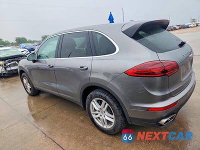 Drugie zdjęcie samochodu z przodu: 2017 PORSCHE CAYENNE VIN:WP1AA2A29HKA89076 - miniatura