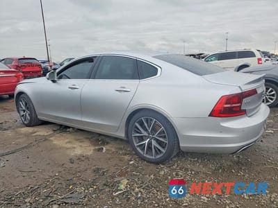 Drugie zdjęcie samochodu z przodu: 2017 VOLVO S90 T6 MOMENTUM VIN:YV1A22MK4H1011329 - miniatura