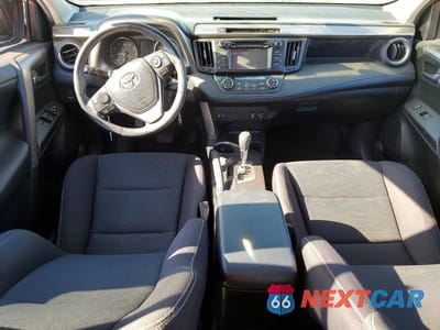Zdjęcie 8 z 12 samochodu: 2018 TOYOTA RAV4 XLE VIN:JTMWFREV4JD110576 - miniatura