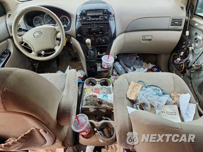 Zdjęcie 8 z 13 samochodu: 2005 TOYOTA SIENNA LE 7 PASSENGER VIN:5TDZA23C45S374847 - miniatura
