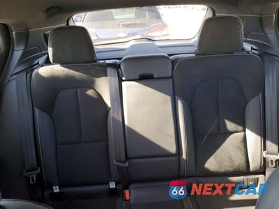 Zdjęcie 10 z 13 samochodu: 2021 VOLVO XC40 T5 R-DESIGN VIN:YV4162UM9M2492854 - miniatura