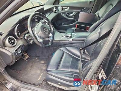Zdjęcie 7 z 13 samochodu: 2015 MERCEDES-BENZ C 300 4MATIC VIN:55SWF4KB7FU020639 - miniatura