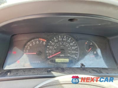 Zdjęcie 9 z 12 samochodu: 2005 TOYOTA COROLLA CE VIN:2T1BR32E65C422828 - miniatura