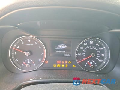 Zdjęcie 9 z 12 samochodu: 2021 KIA FORTE LXS VIN:3KPF24AD4ME352069 - miniatura