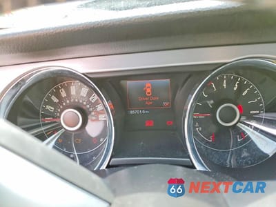 Zdjęcie 9 z 12 samochodu: 2014 FORD MUSTANG VIN:1ZVBP8EM6E5271991 - miniatura