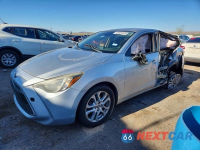 2018 TOYOTA YARIS IA BASE 3MYDLBYV6JY321747 - główne zdjęcie licytacji z USA - miniatura