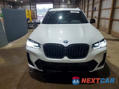 Piąte zdjęcie samochodu w środku: 2024 BMW X3 XDRIVE30I VIN:5UX53DP02R9W39028 - miniatura
