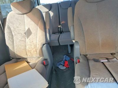 Zdjęcie 10 z 13 samochodu: 2009 KIA SEDONA VIN:KNDMB233X96299794 - miniatura
