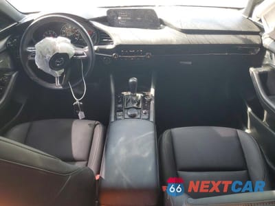Zdjęcie 8 z 13 samochodu: 2023 MAZDA 3 VIN:JM1BPBJY5P1618519 - miniatura