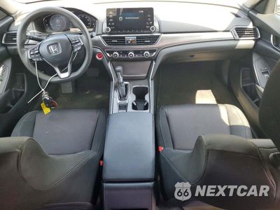 Zdjęcie 8 z 12 samochodu: 2019 HONDA ACCORD LX VIN:1HGCV1F11KA118660 - miniatura