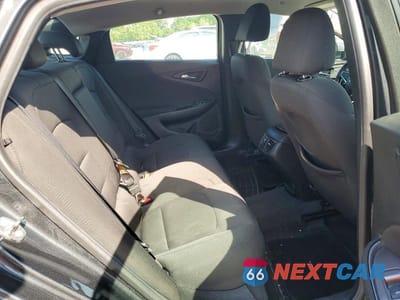 Zdjęcie 10 z 12 samochodu: 2018 CHEVROLET MALIBU LT VIN:1G1ZD5ST9JF254409 - miniatura