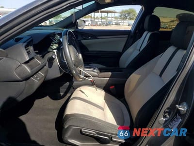 Zdjęcie 7 z 12 samochodu: 2017 HONDA CIVIC SPORT VIN:SHHFK7H49HU420582 - miniatura
