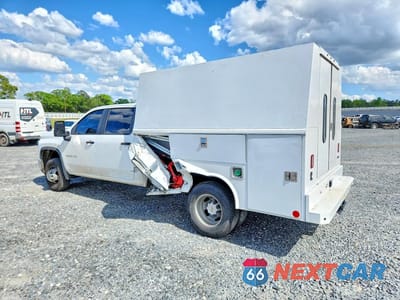 Drugie zdjęcie samochodu z przodu: 2024 CHEVROLET SILVERADO HD UTILITY / SERVICE TRUCK VIN:1GB4WREY3RF335173 - miniatura