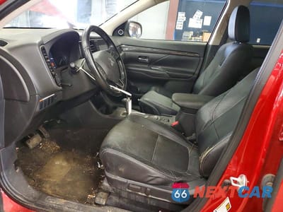 Zdjęcie 7 z 12 samochodu: 2016 MITSUBISHI OUTLANDER SE VIN:JA4AZ3A35GZ024427 - miniatura