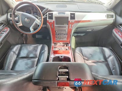 Zdjęcie 8 z 13 samochodu: 2007 CADILLAC ESCALADE LUXURY VIN:1GYFK63837R125325 - miniatura