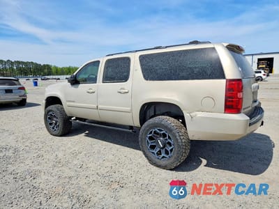 Drugie zdjęcie samochodu z przodu: 2007 CHEVROLET SUBURBAN VIN:1GNFK163X7J296135 - miniatura