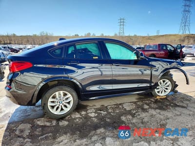 Trzecie zdjęcie samochodu z tyłu: 2016 BMW X4 XDRIVE28I VIN:5UXXW3C58G0R22952 - miniatura