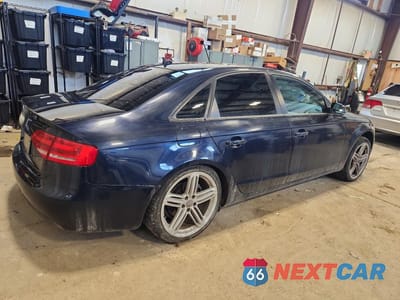 Trzecie zdjęcie samochodu z tyłu: 2010 AUDI A4 PREMIUM VIN:WAUDFCFL3AN034499 - miniatura
