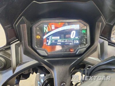 Zdjęcie 7 z 9 samochodu: 2024 KAWASAKI EX650 R VIN:ML5EXER14RDAD6234 - miniatura
