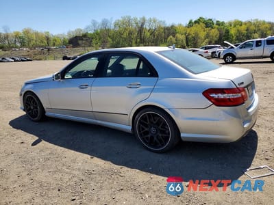 Drugie zdjęcie samochodu z przodu: 2013 MERCEDES-BENZ E 550 4MATIC VIN:WDDHF9BB4DA703417 - miniatura