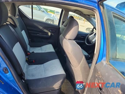 Zdjęcie 10 z 12 samochodu: 2016 TOYOTA PRIUS C TWO VIN:JTDKDTB38G1123085 - miniatura