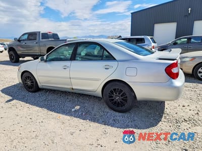 Drugie zdjęcie samochodu z przodu: 2002 TOYOTA CAMRY SE V6 VIN:4T1BF30K92U500529 - miniatura