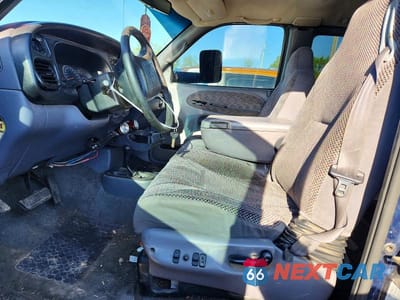 Zdjęcie 7 z 12 samochodu: 2001 DODGE RAM 2500 VIN:3B7KF23671G209171 - miniatura