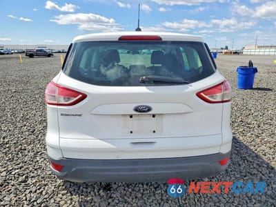 Zdjęcie 6 z 13 samochodu: 2013 FORD ESCAPE S VIN:1FMCU0F73DUD70567 - miniatura