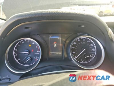 Zdjęcie 9 z 12 samochodu: 2018 TOYOTA CAMRY LE VIN:4T1B11HKXJU527857 - miniatura