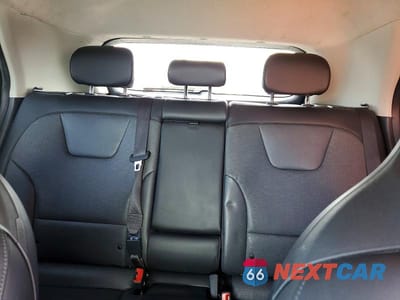 Zdjęcie 10 z 13 samochodu: 2023 KIA NIRO EV WAVE VIN:KNDCT3L13P5029452 - miniatura