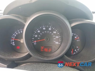 Zdjęcie 9 z 12 samochodu: 2012 KIA SOUL BASE VIN:KNDJT2A58C7463890 - miniatura