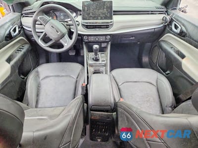 Zdjęcie 8 z 12 samochodu: 2025 JEEP COMPASS LIMITED VIN:3C4NJDCN8ST507042 - miniatura