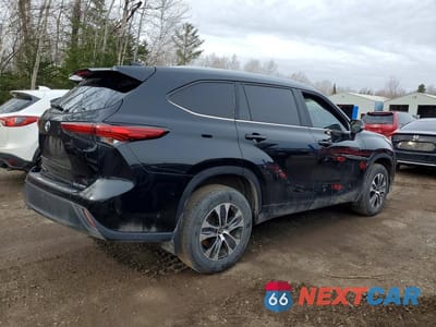 Trzecie zdjęcie samochodu z tyłu: 2023 TOYOTA HIGHLANDER L VIN:5TDKDRBH5PS511392 - miniatura