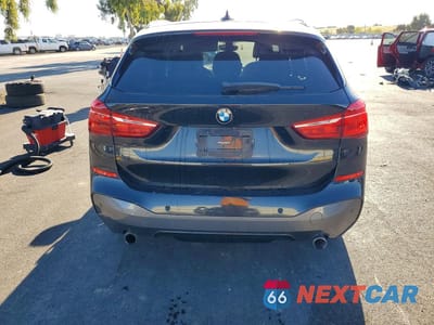 Zdjęcie 6 z 12 samochodu: 2017 BMW X1 XDRIVE28I VIN:WBXHT3C39H5F73579 - miniatura