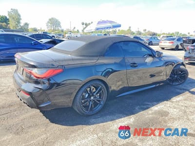 Trzecie zdjęcie samochodu z tyłu: 2021 BMW 430I VIN:WBA23AT05MCG82766 - miniatura