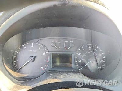 Zdjęcie 9 z 12 samochodu: 2017 NISSAN SENTRA S VIN:3N1AB7AP8HY324076 - miniatura