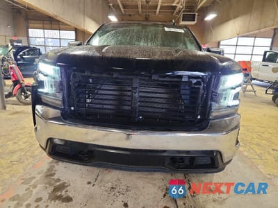 Piąte zdjęcie samochodu w środku: 2021 CHEVROLET SILVERADO K1500 LT VIN:1GCRYDEDXMZ121901 - miniatura