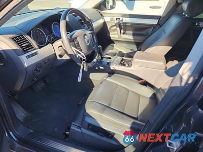 Zdjęcie 7 z 12 samochodu: 2008 VOLKSWAGEN TOUAREG 2 V6 VIN:WVGBE77L88D026168 - miniatura