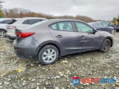 Trzecie zdjęcie samochodu z tyłu: 2017 MAZDA 3 SPORT VIN:3MZBN1U7XHM106260 - miniatura