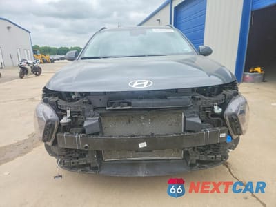 Piąte zdjęcie samochodu w środku: 2025 HYUNDAI KONA SEL VIN:KM8HB3AB0SU339640 - miniatura