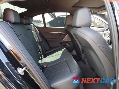 Zdjęcie 10 z 12 samochodu: 2026 BMW 530 I VIN:WBA43FJ09TCW65103 - miniatura