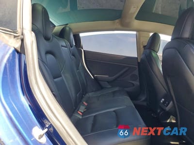 Zdjęcie 10 z 11 samochodu: 2022 TESLA MODEL 3 VIN:5YJ3E1EA5NF188738 - miniatura