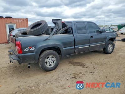Trzecie zdjęcie samochodu z tyłu: 2004 CHEVROLET SILVERADO K1500 VIN:1GCEK19T34E364134 - miniatura